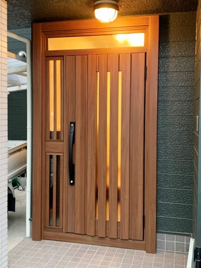 玄関 株式会社いち建